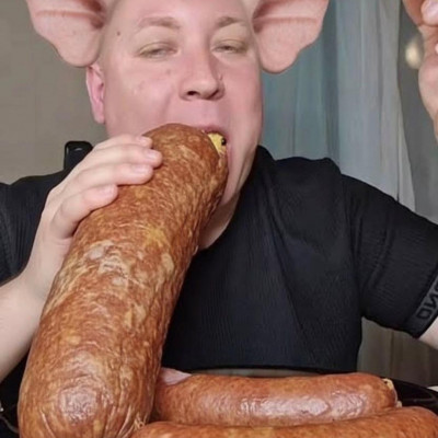 Naplopò Moslèkzabàlò Subimalac ahogy mi làtjuk (AI)