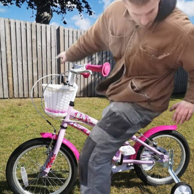 Trutymó motrot vett
