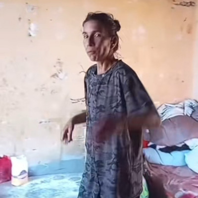 Az òpàlyi Horror Szörny Ella múmifikálòdott fizimiskàja