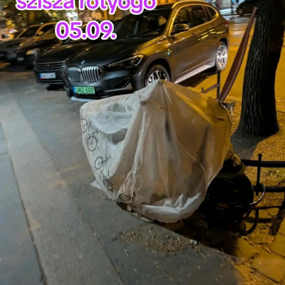 Szisza rotyogòjàt mèg a kutya is lehugyozza