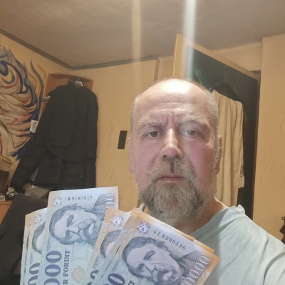 Rucuja visszatért, újra a ringben