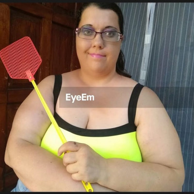 Bariadd bikiniben próbál szexizni