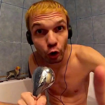 ezmárbűncselekménytebuzi's avatar