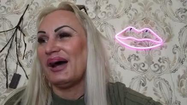 Privát Szabina szopasokból akar talpra állni