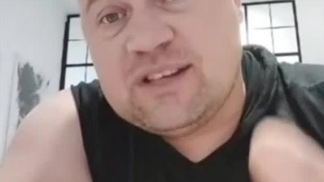 Mc Isti szerint ő egy Komoly, középkorú Férfi akit az űrkutatàs érdekel