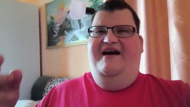 Molnár Krisztián - A munkakerülő tokás koca helyzet jelentő videója