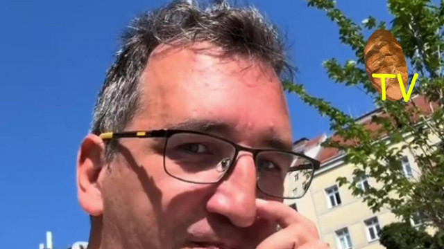 Sodi azt kamuzza, hogy eddig 5 nővel volt