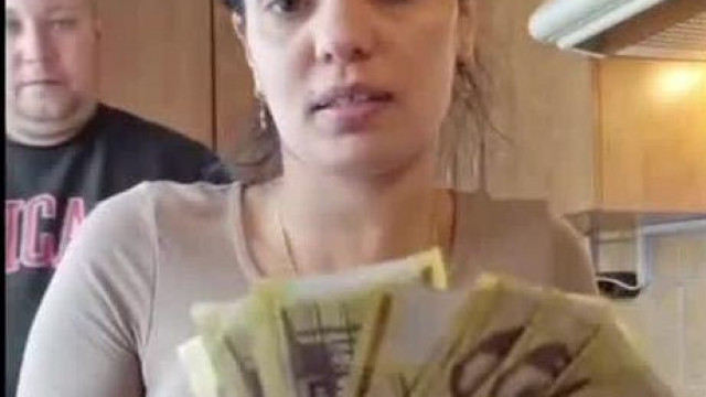 Lüke Pantera bemutatja mennyi pénzt "keres" egy òra leforgása alatt