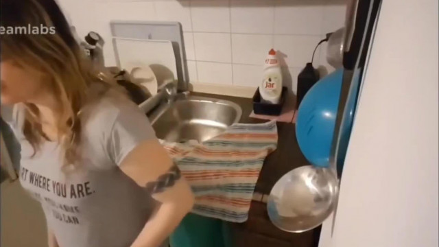 MerciTibi összehugyozta az egész ágyat Retro