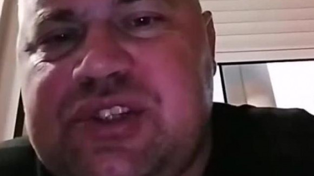 Mc Isti kikapcsolja a kommenteket live közben és elkezd hirtelen brutálisan halott gyerekezni