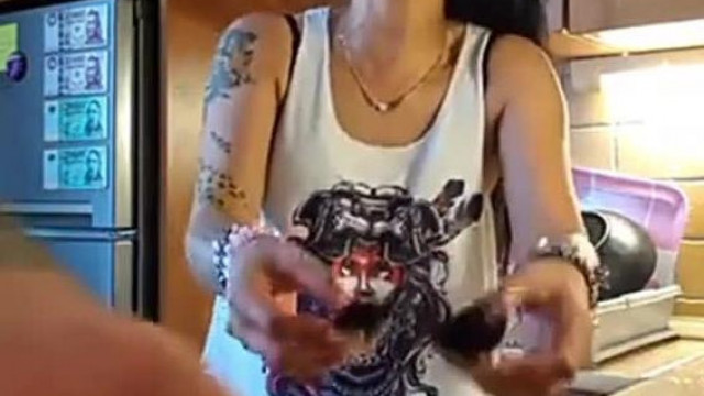 Balhé a Konyhában: Disznòember Roli és Cigòvakarcs Timike összekapnak a szilva miatt