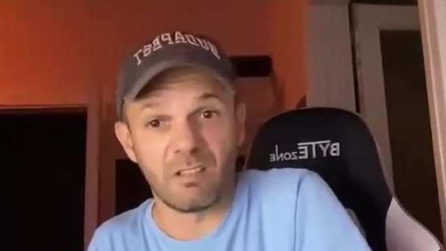 Herbert autipajzsa felpörgött és rájött, hogy Mannin egy buta ember!