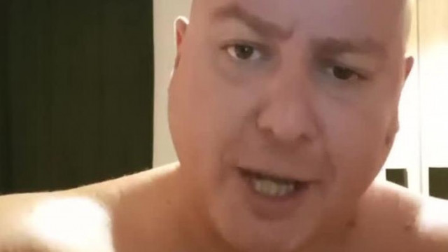 Norbincel35 kapott egy negatív kommentet erre loopolni és hisztizni kezd
