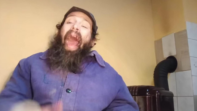 Bartos tavaris kommunikációba kezd egy másik dimenzióval.