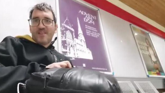 SoDI oltakozni megy (archív live)