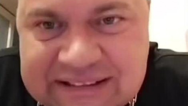 Mc Hőlégballon pàrbajt veszìt Sztív Kamumester ellen ezèrt elkezd gyűlölködni