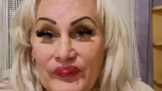 Privat Szabika - EL AKAROK TÜNNI DE NEM HAGYTOK!!!
