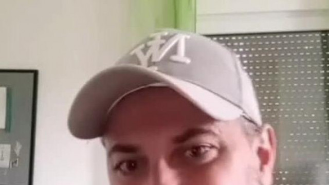 Beszarimit kirúgtàk a munkahelyèről mert nem jòl dolgozott ès iszik is