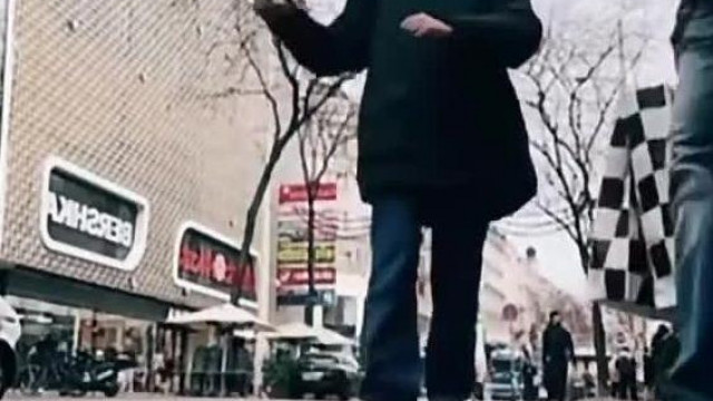 (HANGOS!) Pedofil Sodi is elkezdte a tiktok koldulásokat - Tánc Bécsben 300 forintért