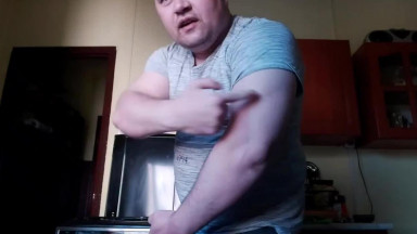 Mc Isti   Kicsi a konyha, de ott húzom meg magam