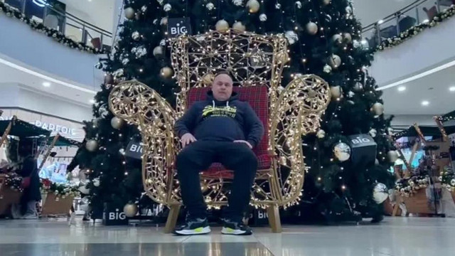 MC Isti - Karácsony 12 napja (A.I. zeneparódia)