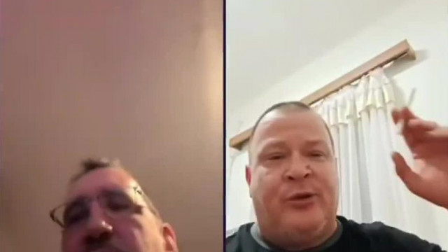 Malacfejü szarzsák gejza ki akad sodrákra