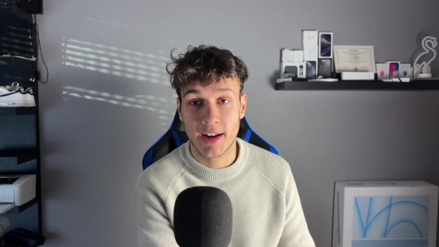 Kislány vetkőztető Iron channel tovább mentegeti magát: 2. Rész - A Videó