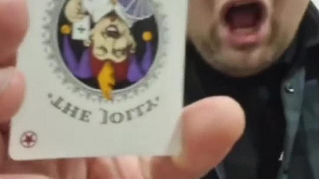 MC Gyogyós hülyegyerek örül a Jokernek