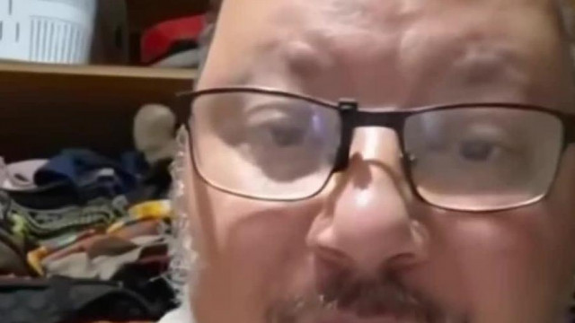 A börtönviselt, gyermekmegrontó Tojás háborog, mert nem tisztelik őt az emberek