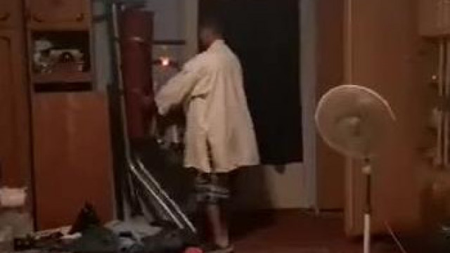 Horváth Martin sensei informatikus fejjel harcművész bemutatót tart Patuskának meg Gabicának (retro)