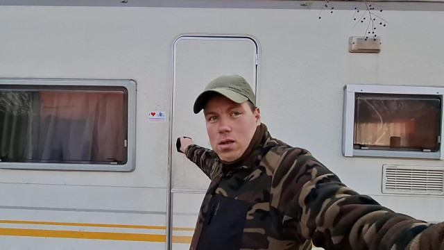 Koldus Technika Alex - Lakókocsi Télen 3 0