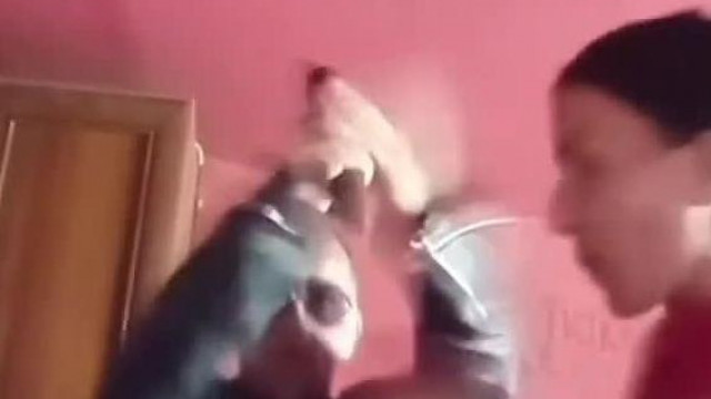 Putris karaoke Nájk Ella előadásában