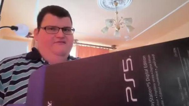 Molnár Krisztián - PS5 Slim Digital Edition Unboxing Videó