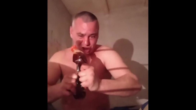Noú Trámp - Békéssámsonon árad a kannás (Mobilsz megint piál munka helyett)
