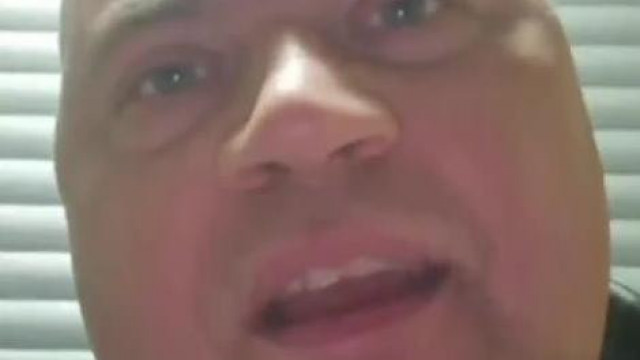 Mc INCEL Gömbhal szerint a nőknek jobban kell mosniuk a lyukukat mert sokat sz@rnak
