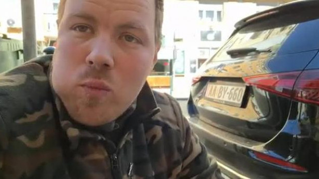 Csövestechnikának sikerült végül pizzát venni a felszopó donétekből +hozzá méltóan, megeszi a kukák mellett