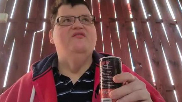 Molnár Krisztián - 5000 feliratkozós Babakoca Vlog (megint kommentekkel)