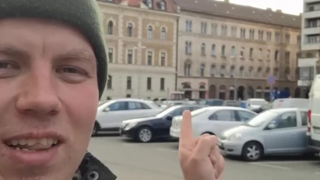 Koldustech iskolázott csövesként, elment kicsit nosztalgiázni munka helyett