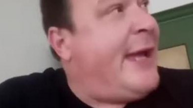 Fullfing Gayza üzen Mc Szefó Istinek