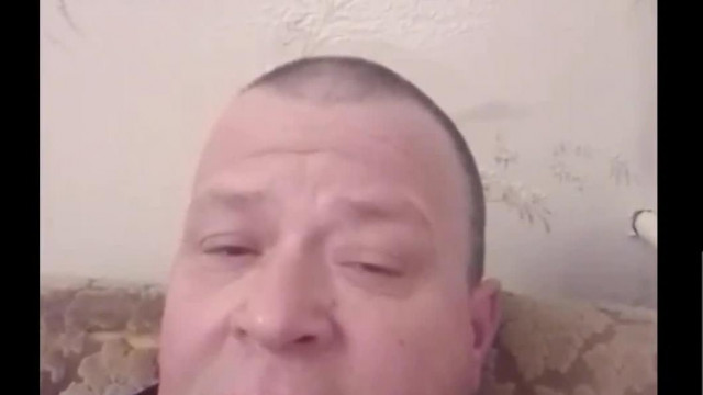 Fullfing ostoba, döglős live