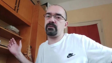 Turha Tamás: Filmkiller emlőin felnőtt szemétláda csoport XD