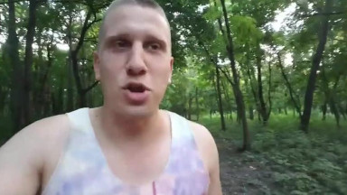 Kufár Koldus Bence: Valaki Nagyon Bántani Akar