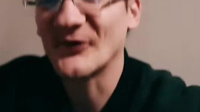 MelegMaci felszopó rappel kedveskedik a fogatlan Biós Pityesznek