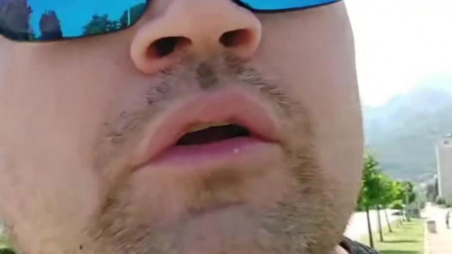 MC Antiszociális Incel random emberekre üvölt rá, mert szerinte közel mentek hozzá