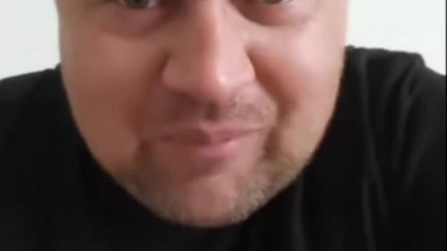 MC Pityike komolyan veszi a "perverz" trollok kommentjeit és felolvas párat