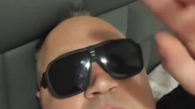 MC Nyominger hisztis bejelentkezése - Megint nem lesz háttér a live-ban loop