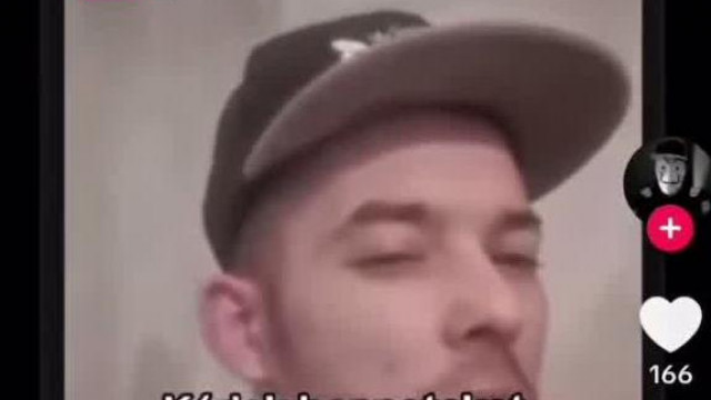 (CSAK ERŐS IDEGZETŰEKNEK!) Pedofil cigó azzal menőzik, hogy megrontotta a saját, pár hónapos lányát