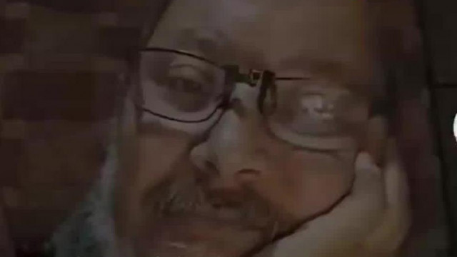 Pedó tojás "apa" szomorú mert elfogyott a pénzi így ismét sajnáltatja magát