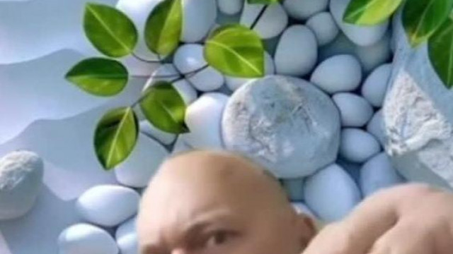 MC Konyhamalac visítós idegrohamot kap főzés közben