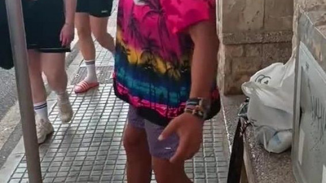 Hulladék Táky részegen k*rváz le random túrista csajokat, mert belesétáltak a videójába